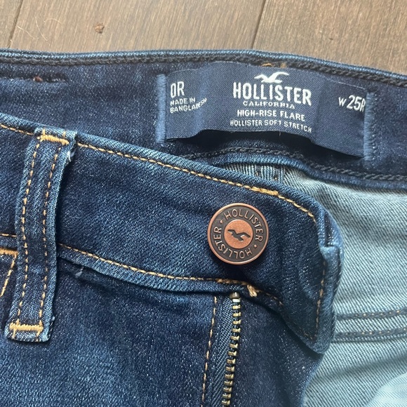 NWOT: Hollister High Rise Flare - Picture 2 of 4